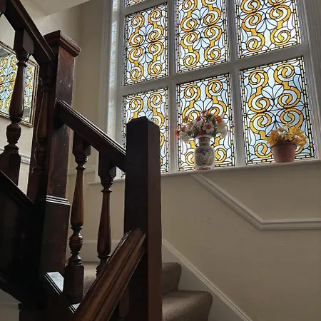 شقة Spacious 2 Bed Flat Headingley Leeds- Free Parking ليدز
